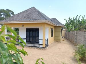 Beautiful 3-Bedroom Family House